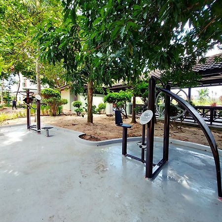Good2Stay Apartment 6-8Pax L 3R2B L 2 Parking L Coway Water L Unifi I Swimming Pool Malacca エクステリア 写真