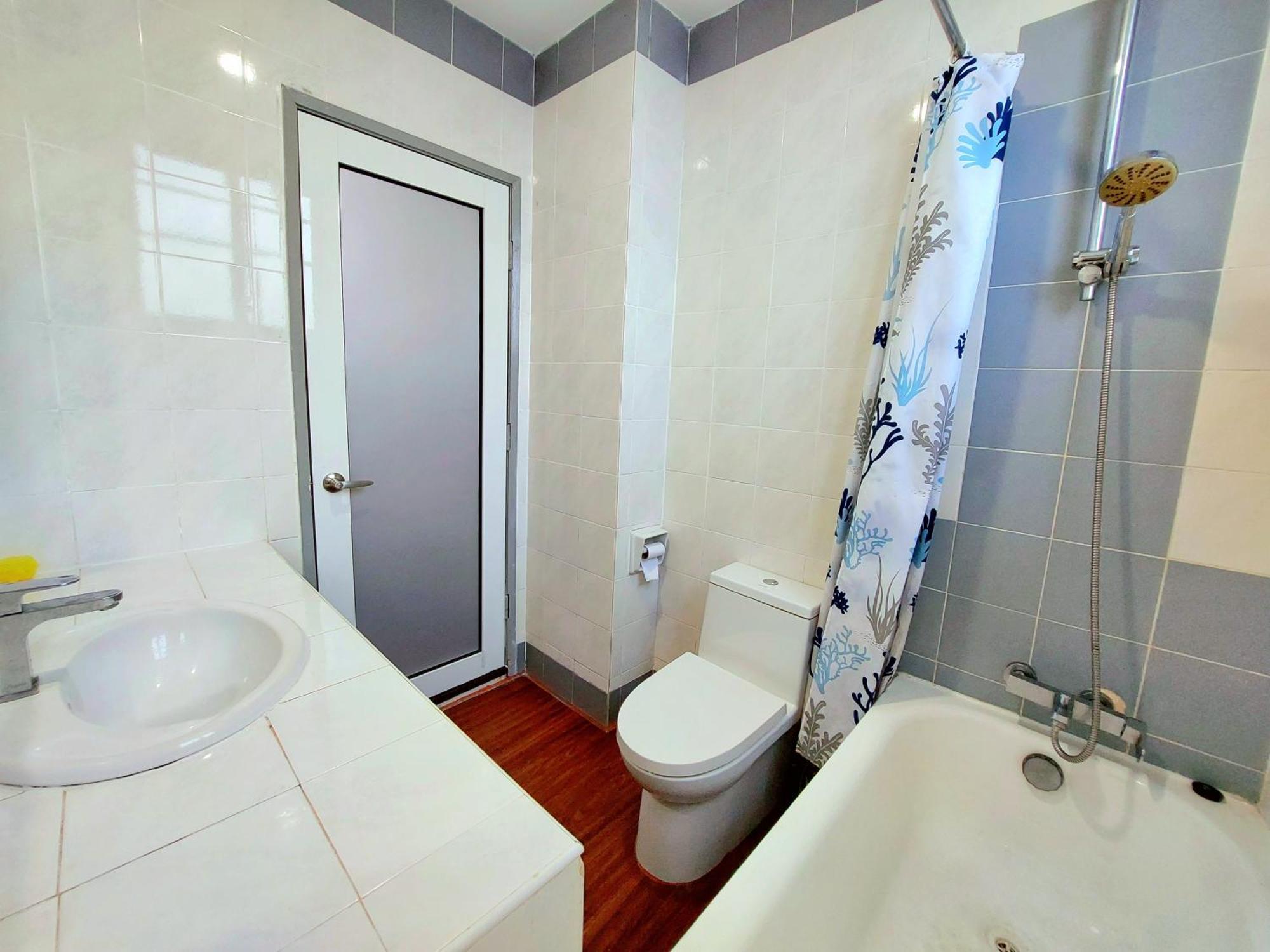 Good2Stay Apartment 6-8Pax L 3R2B L 2 Parking L Coway Water L Unifi I Swimming Pool Malacca エクステリア 写真