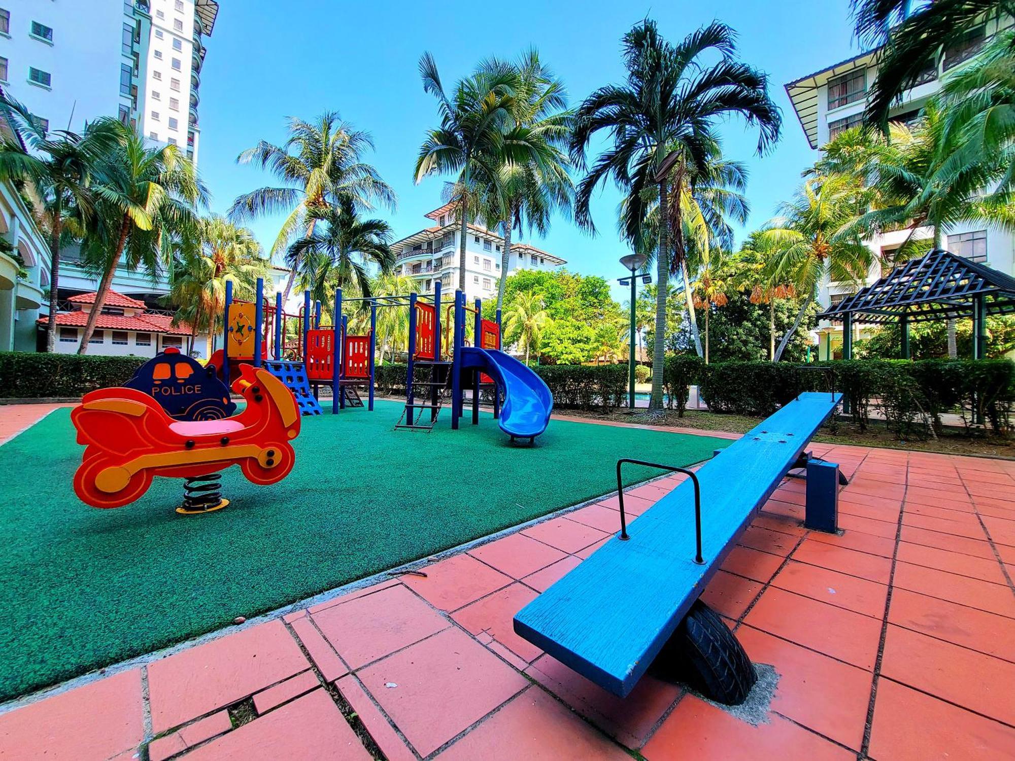 Good2Stay Apartment 6-8Pax L 3R2B L 2 Parking L Coway Water L Unifi I Swimming Pool Malacca エクステリア 写真
