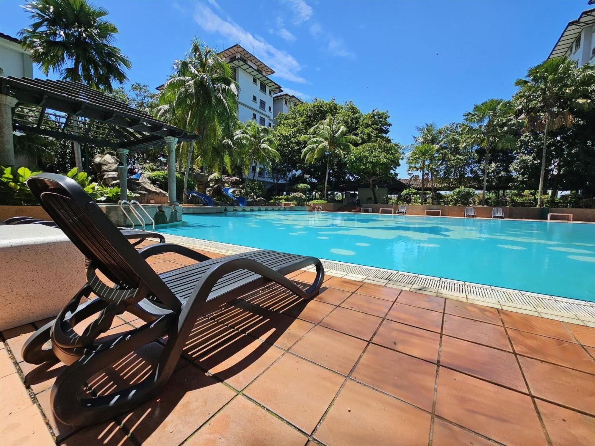 Good2Stay Apartment 6-8Pax L 3R2B L 2 Parking L Coway Water L Unifi I Swimming Pool Malacca エクステリア 写真